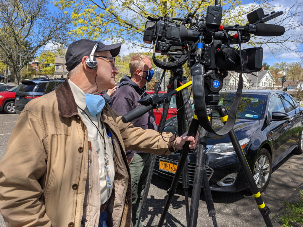 Video reporter Harold Corbin covers a city press conference in Norwalk, CT. Photo credit: Nancy Chapman, NancyOnNorwalk